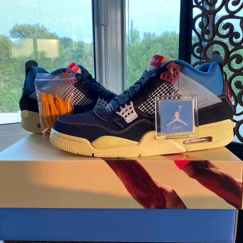 Jordan 4 retro union LA